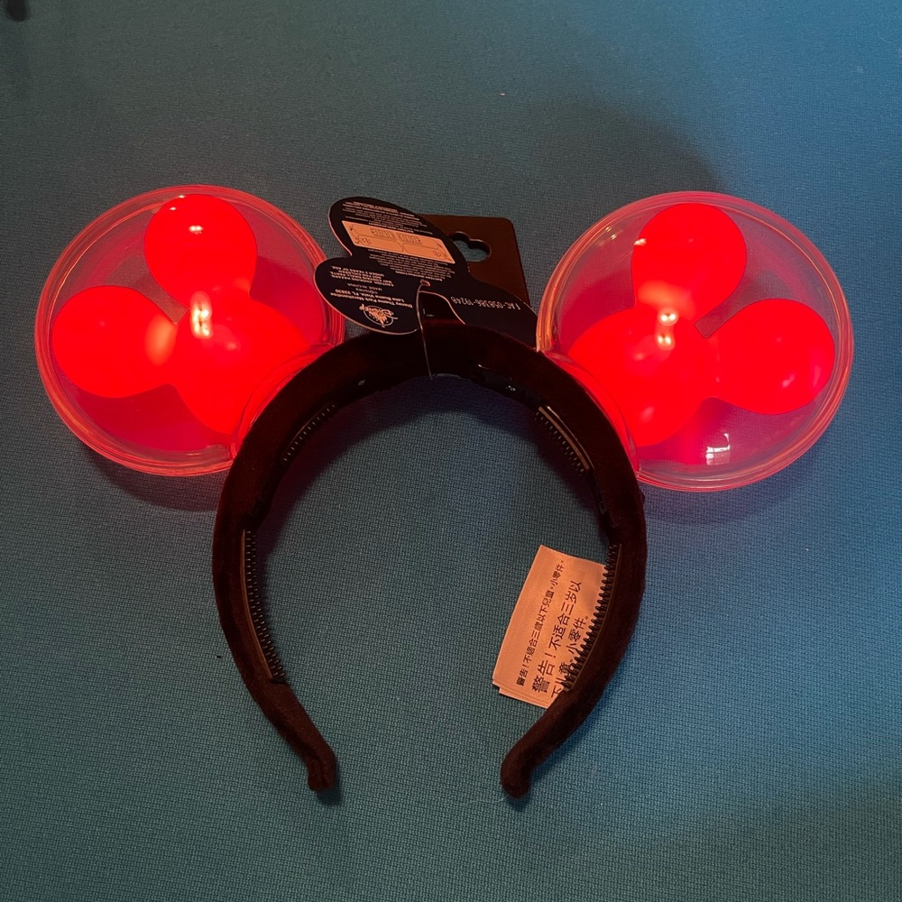 Mickey balloon light up ears